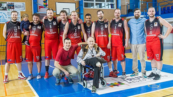 Basketbal 1. místo